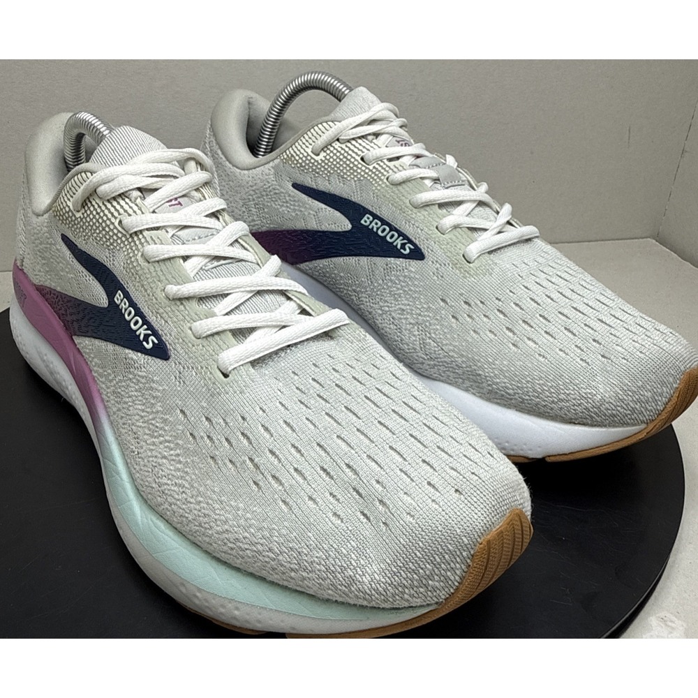 Brooks Ghost 16 White Blue Light Grey Women's Size 10.5 D Running Walking Shoes